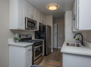 1377 E Windsor Rd APT 315, Glendale, CA 91205