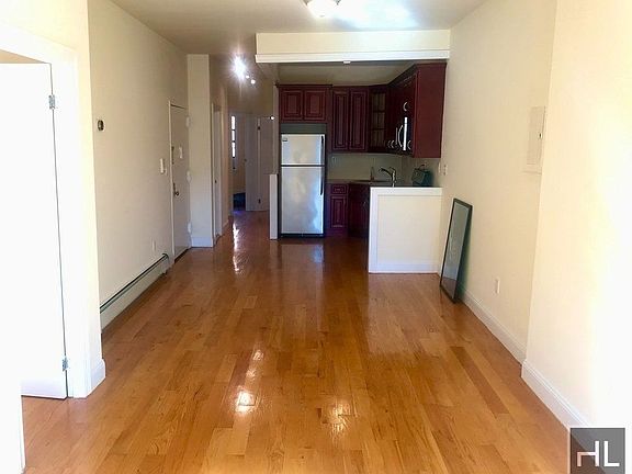 2nd image of 59 E 130th St #4