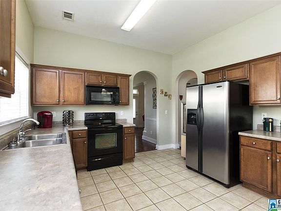 4th image of 5394 Magnolia South Dr