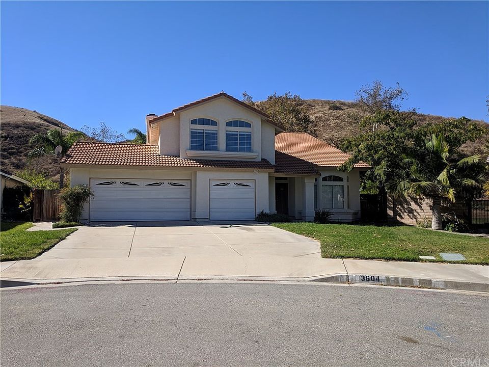 1st image of 3604 N Valley Ct