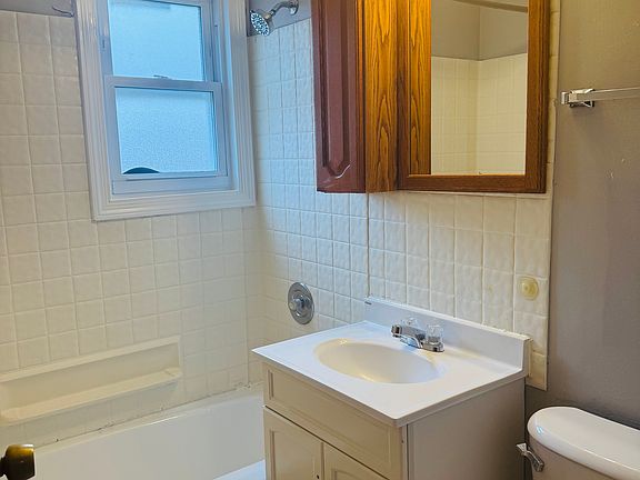 2nd image of 5813 W 35th St APT 6