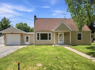 1109 11th AVENUE, Grafton, WI 53024