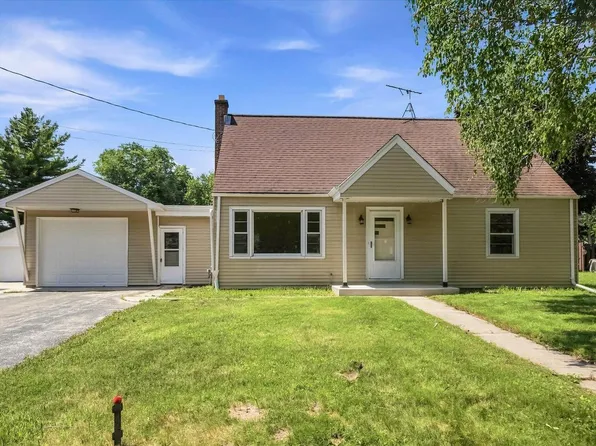 1109 11th AVENUE, Grafton, WI 53024