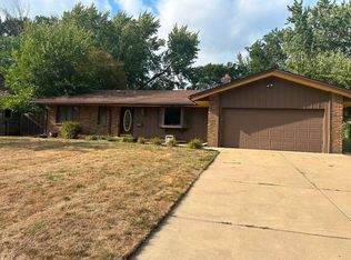 8514 85th St S, Cottage Grove, MN 55016