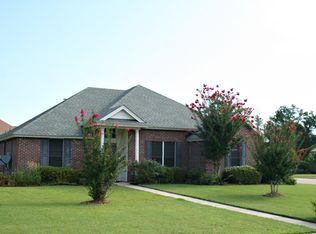 319 Harris Dr, Millbrook, AL 36054