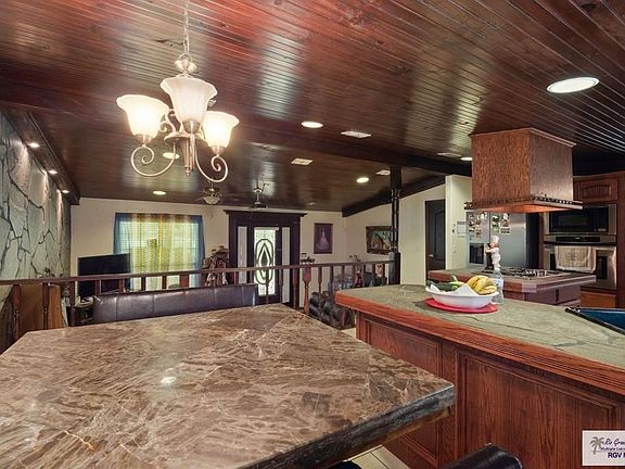 5th image of 34359 Los Ranchos Rd
