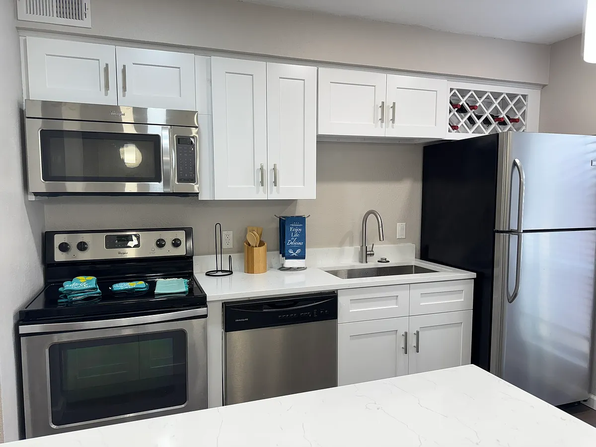 Building Photo - 4512 Amesbury Dr