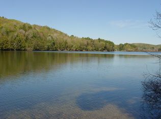 380 Columbia Dr, Bomoseen, VT 05732