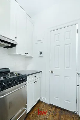 Rented by Keller Williams NYC | media 11