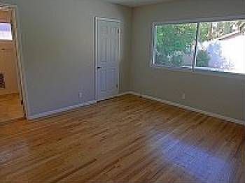 3rd image of 16601 Sunburst St