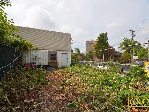 5th image of 1406 Richmond Ter