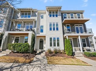 713 Peakland Pl, Raleigh, NC 27604