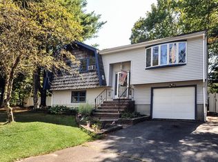 611 East St, West Bridgewater, MA 02379