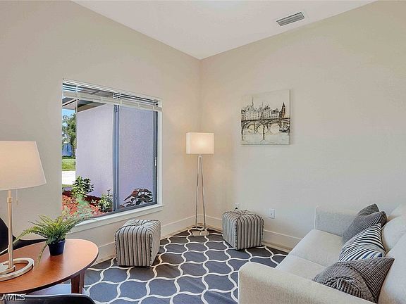 5th image of 509 NE 7th Place Cpe