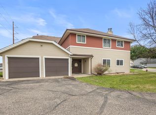 4457 Westdel Rd, Farmington, MN 55024
