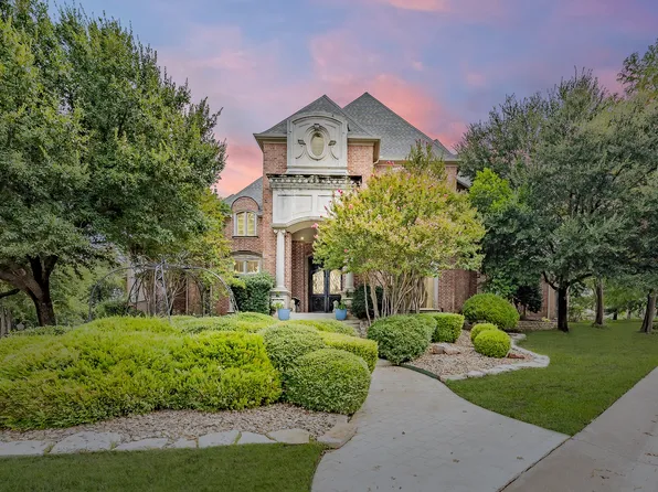 402 Hogans Dr, Trophy Club, TX 76262