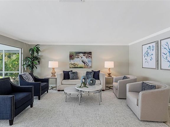 3rd image of 727 Park Shore DR