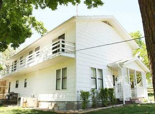 21385 Griggs Rd, Springdale, AR 72762