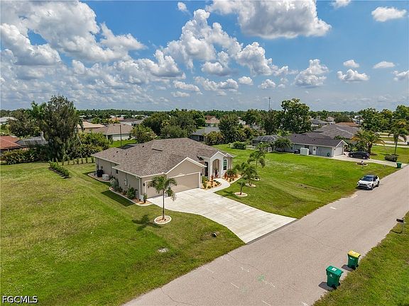 2nd image of 16155 Dinal Dr