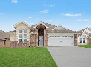 2530 Elstar Ct, Centerton, AR 72712