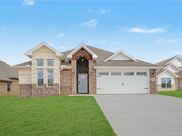 2530 Elstar Ct, Centerton, AR 72712