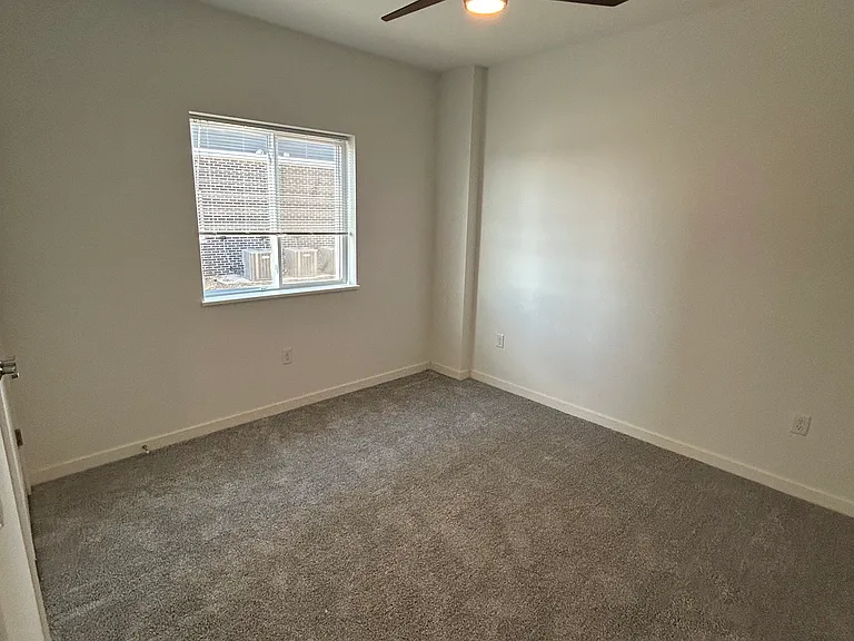 3612 Palms Dr #12 — Photo 12