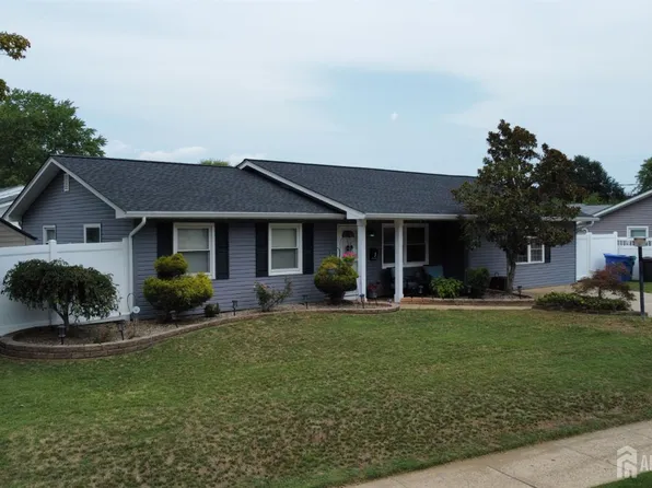 3 Sheffield Ave, Monroe Township, NJ 08831