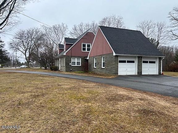 4th image of 118 Putnam Road