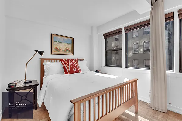 Rented by Douglas Elliman | media 4