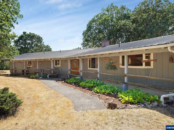 10555 Oak Dr SE, Salem, OR 97306