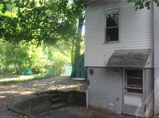 1 Lakeview Ct, Haverstraw, NY 10927