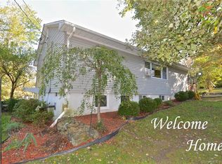 14 Fair Ln, New Fairfield, CT 06812