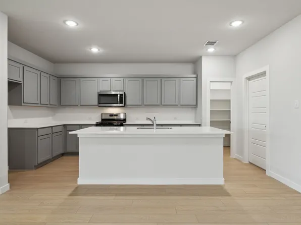 1279 Coneflower Pl, Lavon, TX 75166