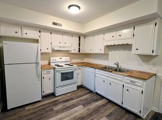 325 Lake Farm Rd, Smyrna, TN 37167