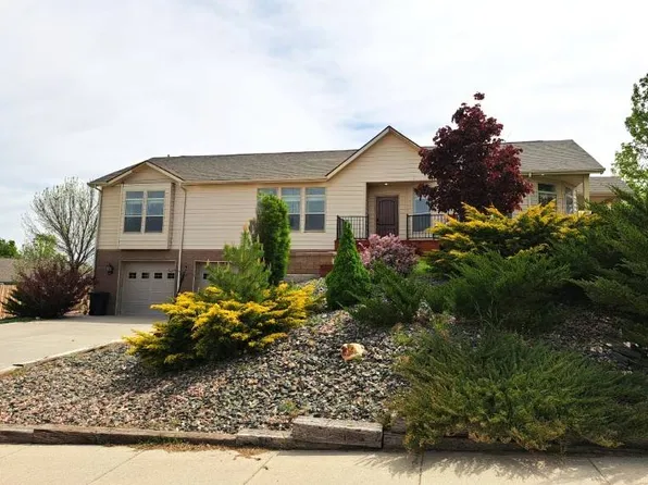 1300 Maple St, Chadron, NE 69337