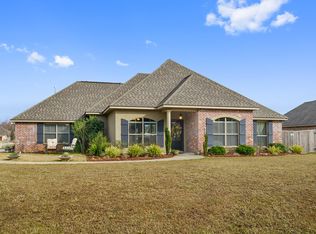 516 Seabiscuit Loop W, Madisonville, LA 70447