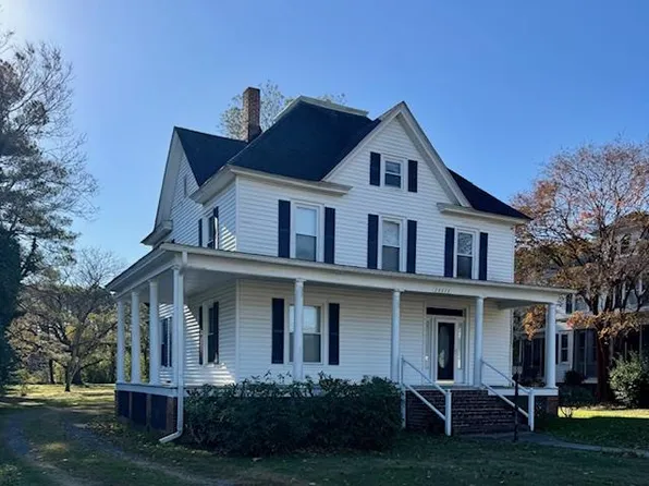 20520 Monroe St, Onley, VA 23418