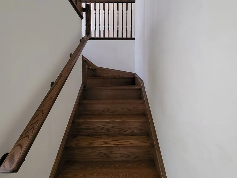 725 Kennedy Cir W — Photo 8