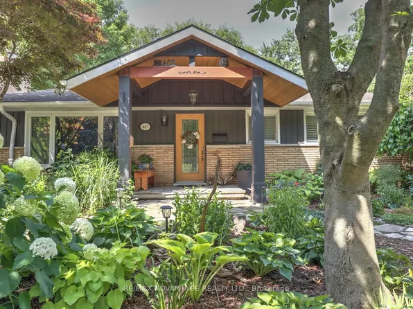467 Jellicoe Cres, London, ON N6K 2M7