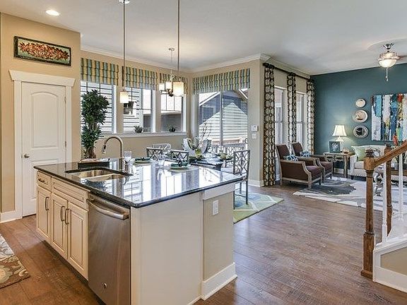 The Salida - Kitchen