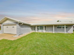 710 116th Ave, Treasure Island, FL 33706