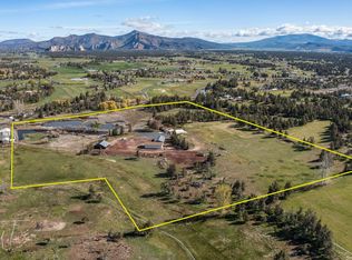 930 NE King Way, Redmond, OR 97756
