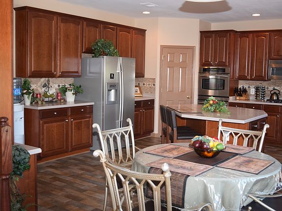 4th image of 1707 White Pine Way