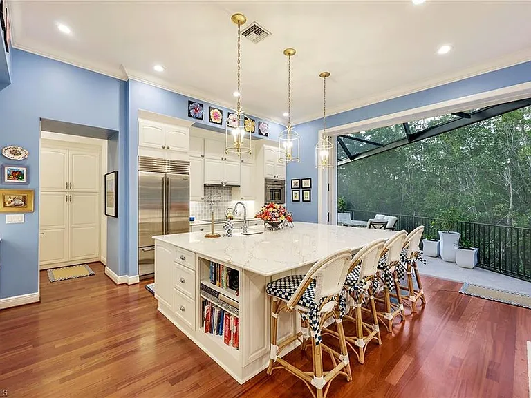 27710 Marina Isle Ct — Photo 19