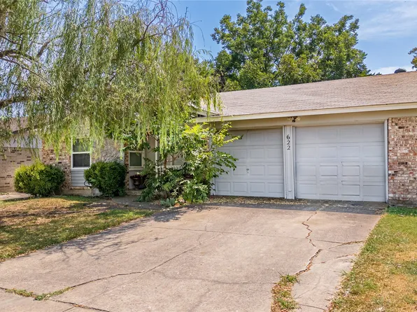 622 McDivitt Dr, Garland, TX 75040