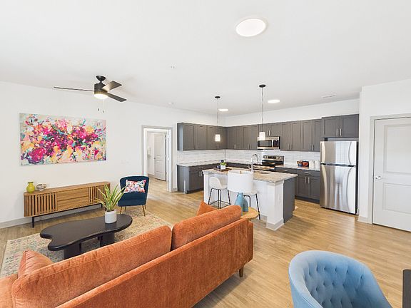5th image of 7298 N Kensington Way #5-106