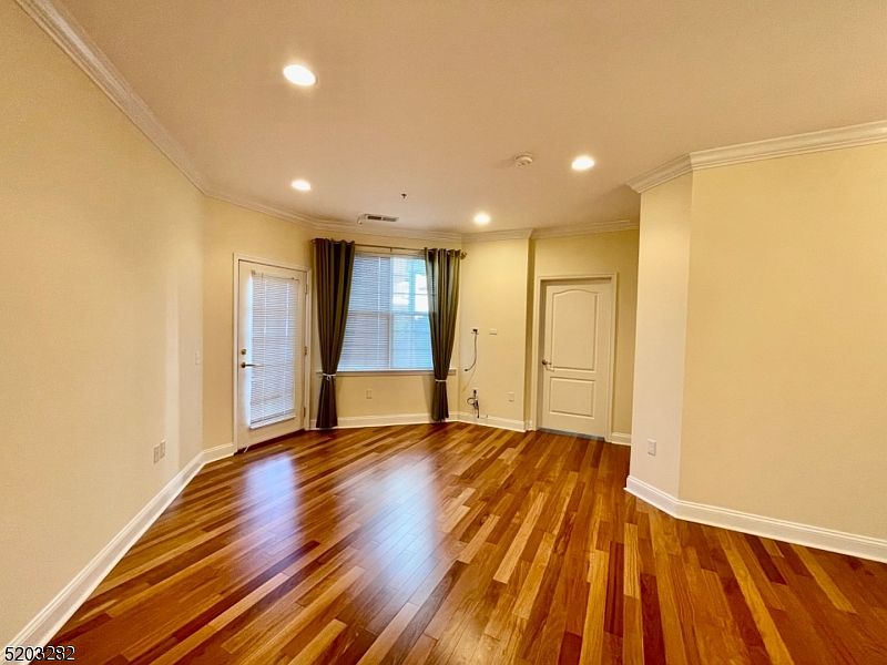 1st image of 3106 Ramapo Ct #3106
