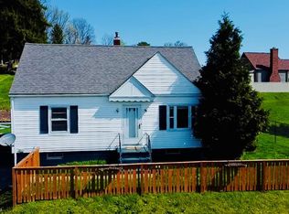 640 Table Rock Ln, Wheeling, WV 26003