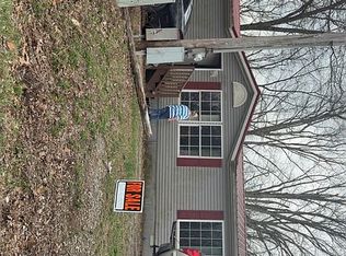 5697 Hickory Ridge Rd, Pomona, IL 62975