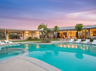 16188 Royal Oak Rd, Encino, CA 91436